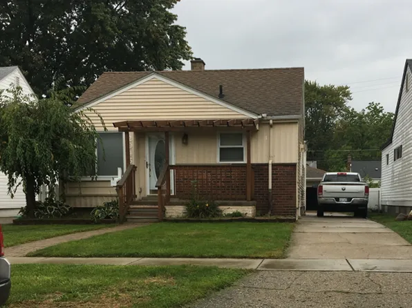 20469 Denby, Redford, MI 48240