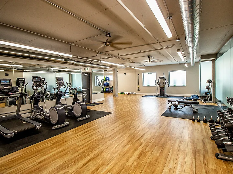 CollegePlace-Provo-FitnessCenter_7