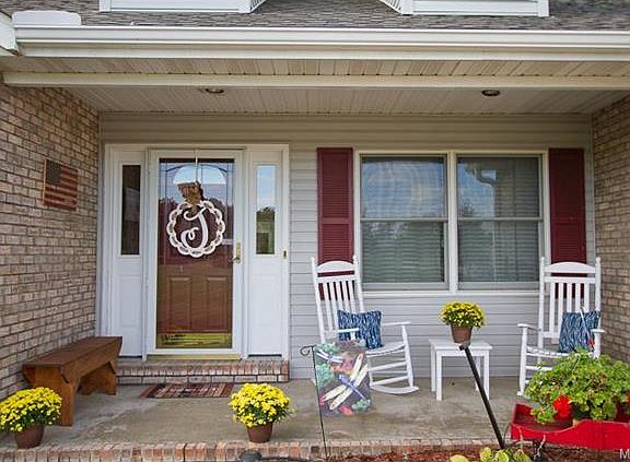 5th image of 111 Savannah Dr