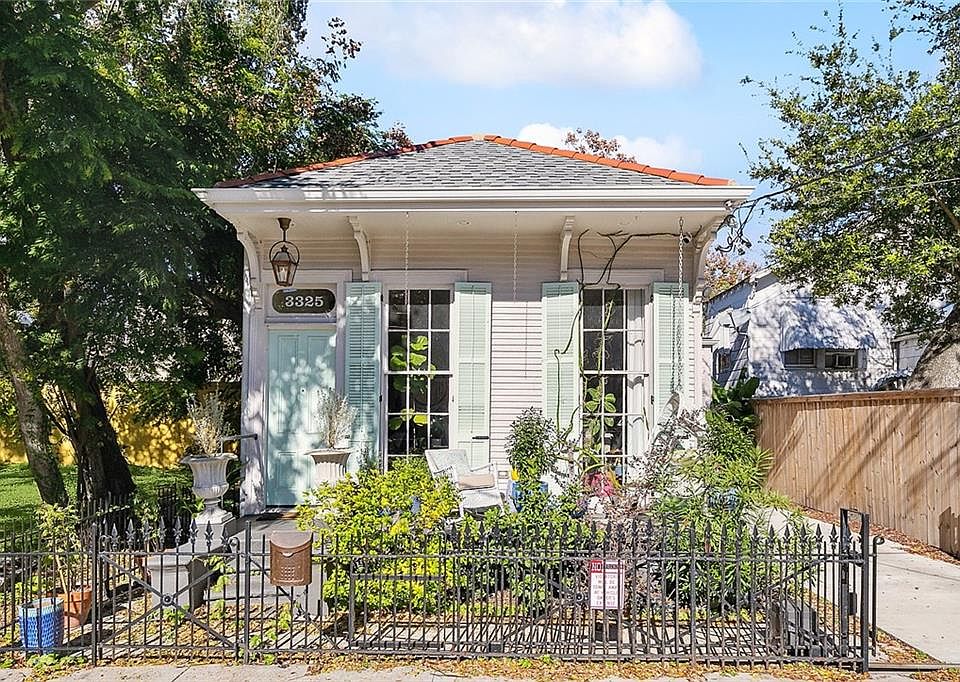 1st image of 3325 Annunciation St