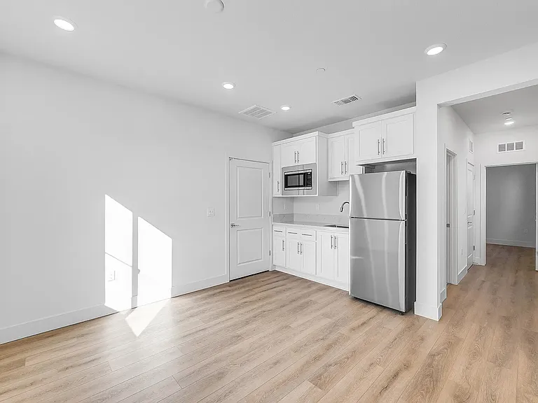 5512 Ironwood Ave — Photo 9
