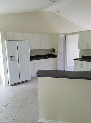 2nd image of 10022 Boca Cir