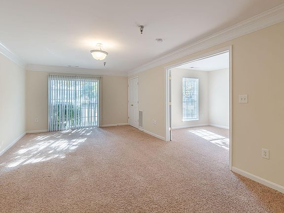 5th image of 2195 Mountain View Rd #2-400