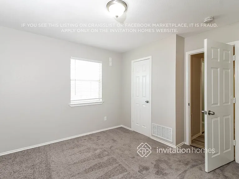 813 Valley View Dr — Photo 6