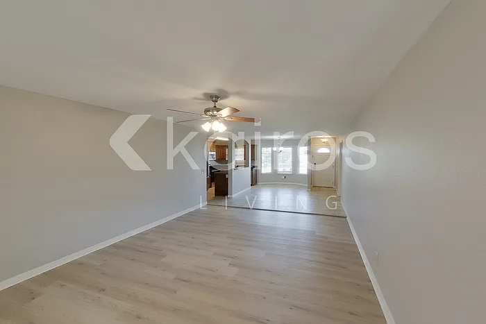 4506 S Roberts St — Photo 6