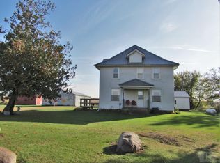 1618 210th St, Garwin, IA 50632
