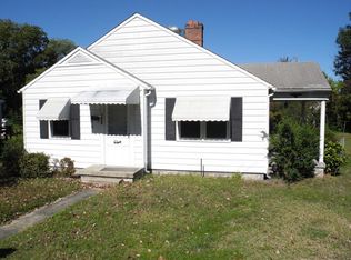 1416 Ashe St, Burlington, NC 27217