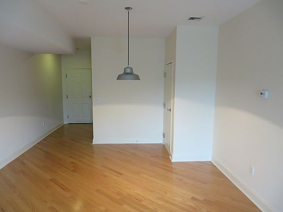 5th image of 257 Central Park Ave APT 2A
