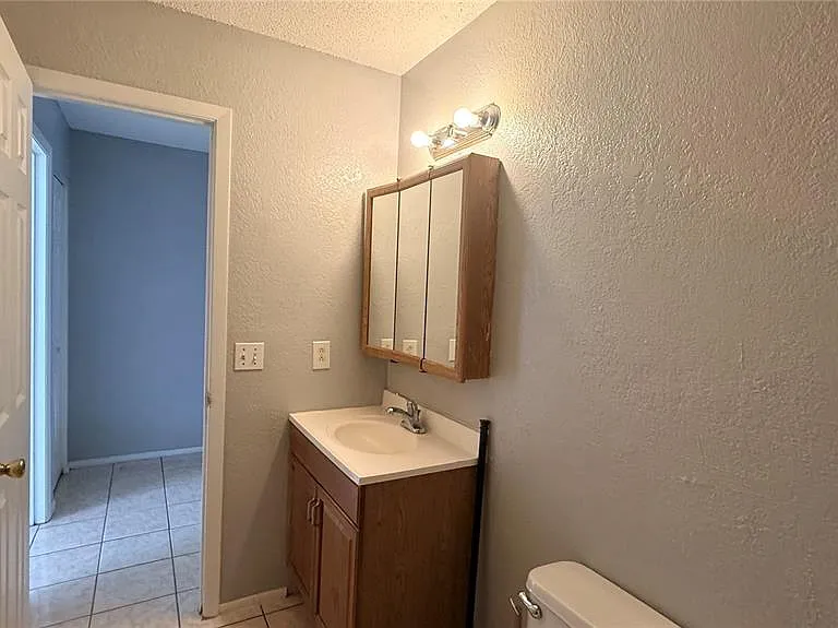 106 Booth Ln #D — Photo 17