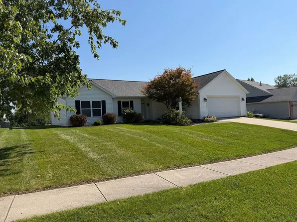 435 Nordyke Dr, Roanoke, IN 46783