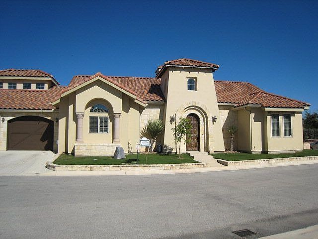 1st image of 3801 Club House Dr Unit 16
