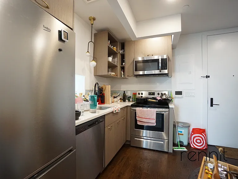 1620 New York Ave #5G — Photo 5