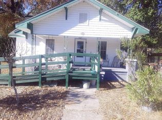 1086 Center St, Fayetteville, NC 28306