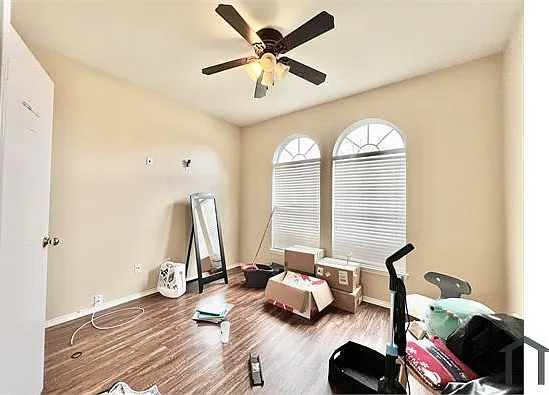 1101 Eastwick Dr — Photo 9
