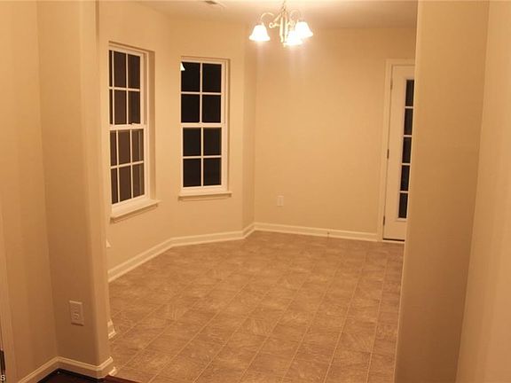 5th image of 6522 Ashebrook Dr