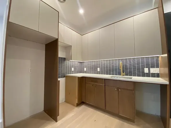 109 South 3rd Street image 8 of 22