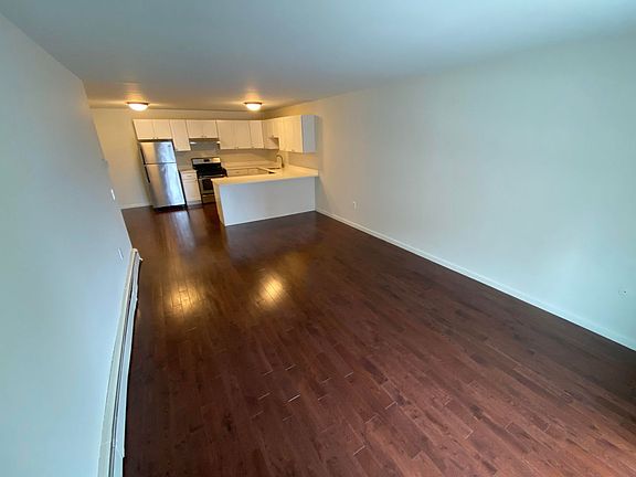 5th image of 407 7th Ave APT 22