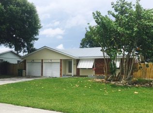 453 SE Asbury Ln, Port Saint Lucie, FL 34983