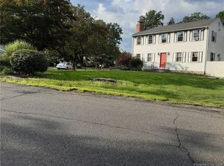 9 Sylvan Valley Rd, Meriden, CT 06451