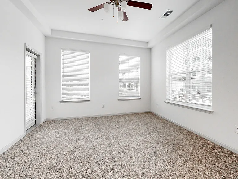Thrive Luxury Apartments — Photo 103