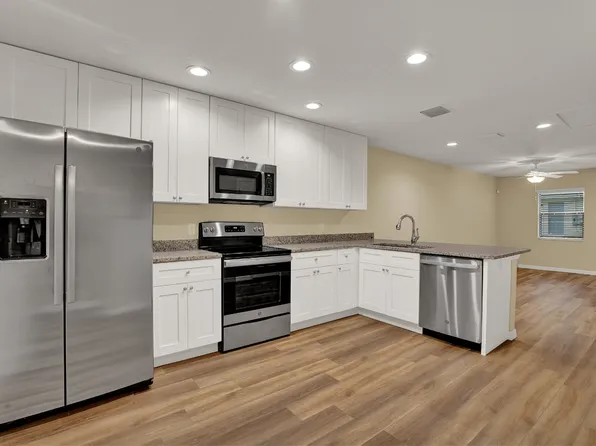 101 Lake Hunter Dr, Lakeland, FL