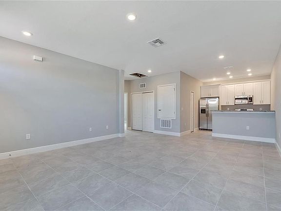 5th image of 1799 CORIANDER DRIVE #1799