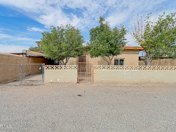 227 NW G Ave, Fabens, TX 79838