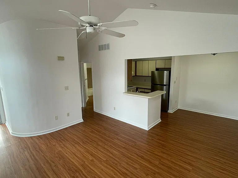 230 Heather Croft Egg Hbr — Photo 6