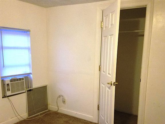5th image of 1214 N Brookfield St