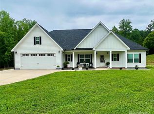 1208 Capps Rd, Bessemer City, NC 28016