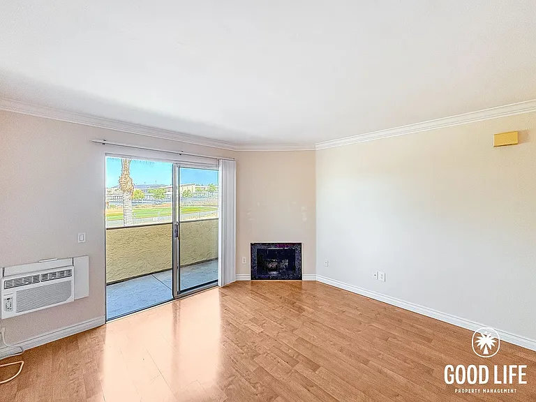 206 Woodland Pkwy #226 — Photo 3