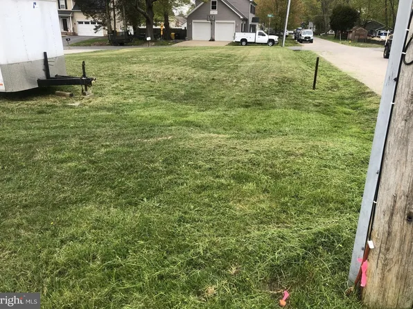 311 Poplar Ave, Edgewater, MD 21037