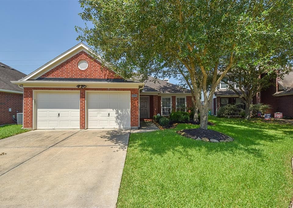 1st image of 16427 Thyme Green Ln