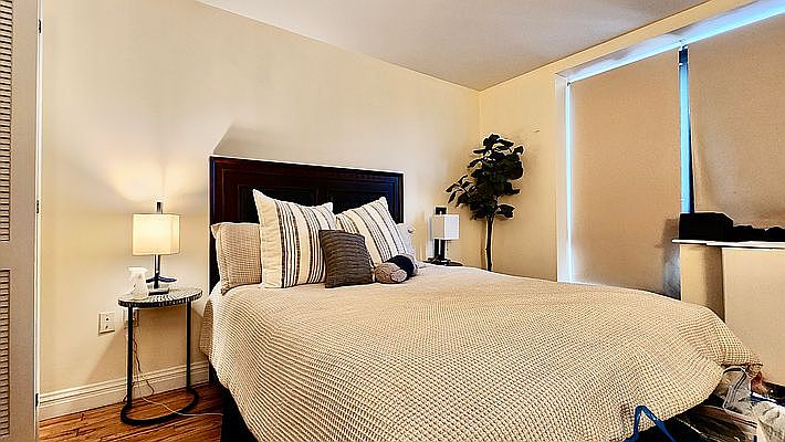 1st image of 30-2 30th St #302