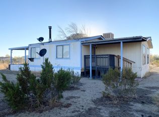 8651 40th St W, Mojave, CA 93501