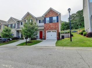 1487 Bluff Valley Cir, Gainesville, GA