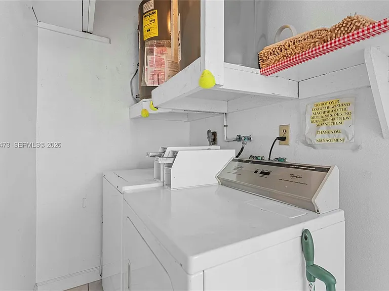 3240 NE 16th St #3 — Photo 18