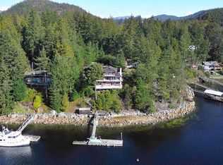 4981 Panorama Dr, Sunshine Coast, BC V0N 1S1