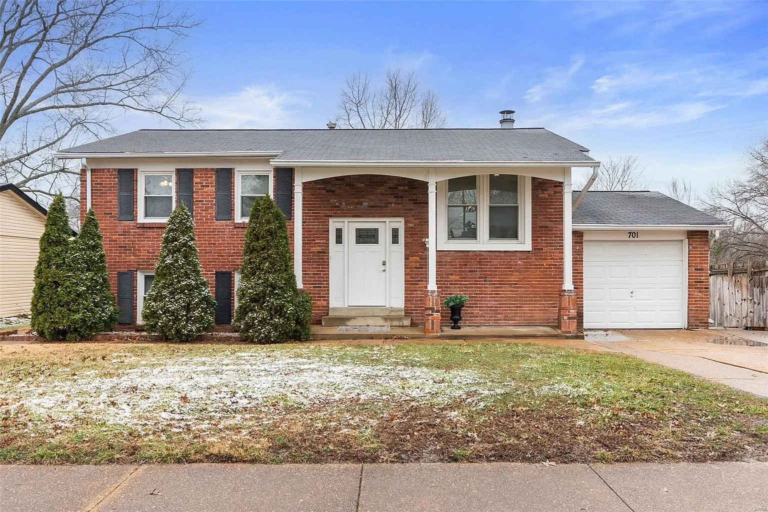 701 Wild Walnut Ln photo 1