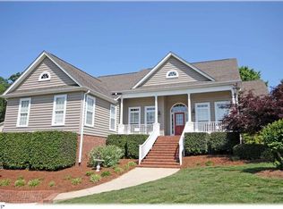 214 W Peach Ridge Dr, Greer, SC 29651