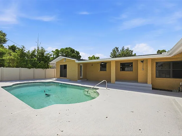 3707 Pelican Ln — Photo 7