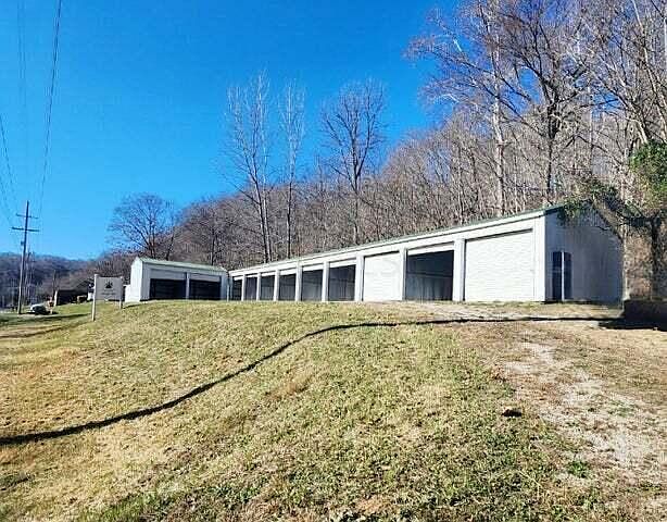 2nd image of 39630 Union Ave