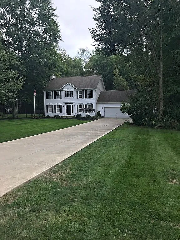 668 Wall Rd photo 1