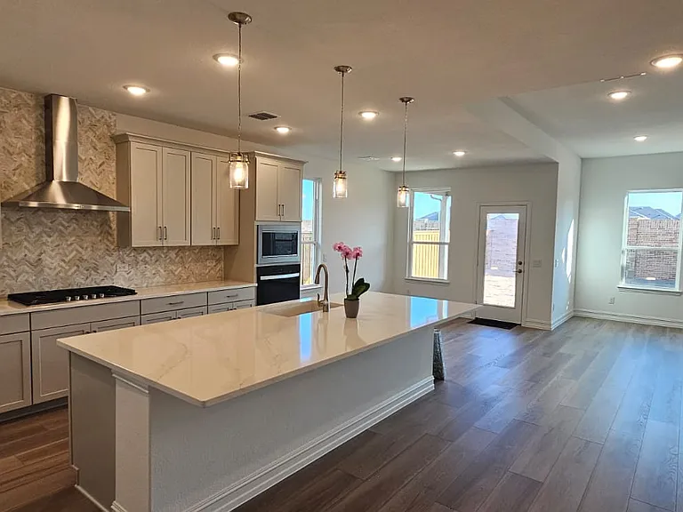 309 Breeds Hill Rd — Photo 27