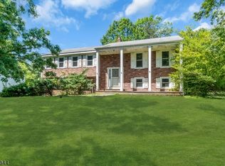 689 N View Dr, Bridgewater, NJ 08807