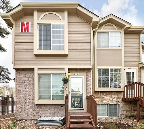 1885 S Quebec Way Photo 1