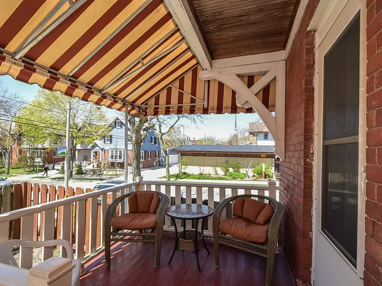 2975 N Downer Ave — Photo 13