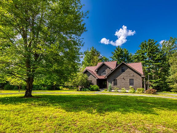 4th image of 47 Danielle Rd