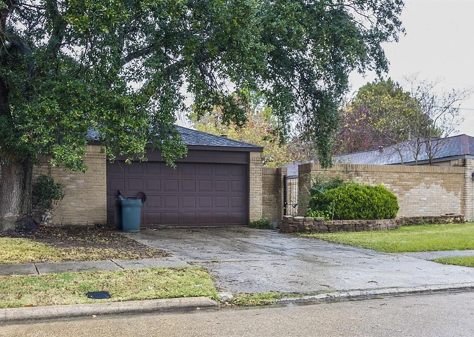 1st image of 2466 Colton Hollow Dr