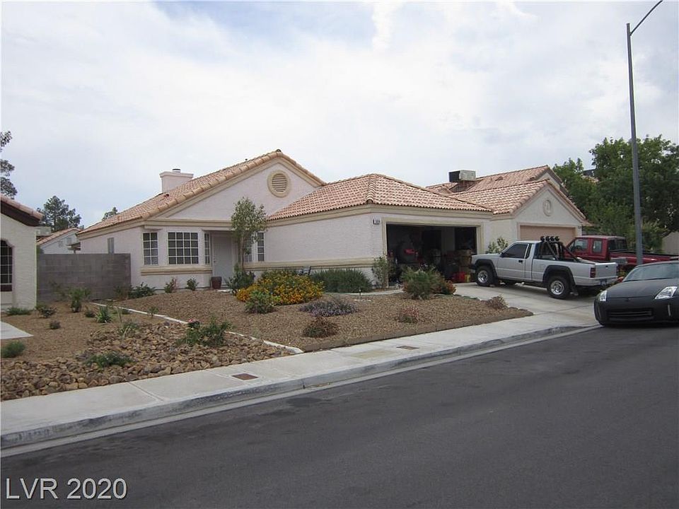 2nd image of 1424 Sapphire Springs Cir #0